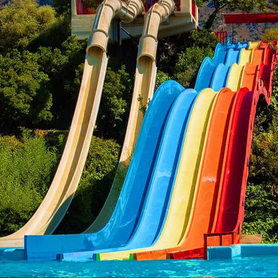 ราคาดี Customized Size Fiberglass Water Park Slide with 6-8mm Thickness and Over 10 Years Service Life ออนไลน์