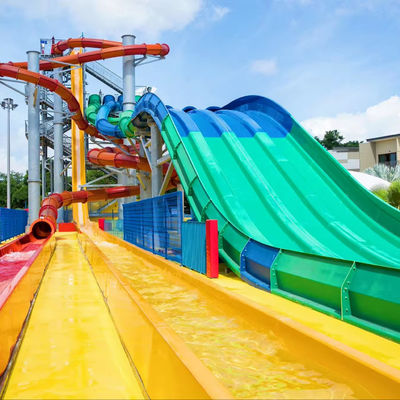 ราคาดี Customized Size Outdoor Water Park Slide with 6-8mm Thickness Fiberglass and Over 10 Years Service Life ออนไลน์