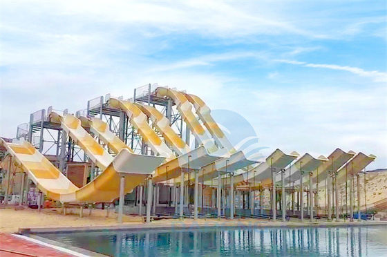 สายใยแก้วสไลด์ N Fly Water Slide Ramp ทนทานการออกซิเดน Fade สําหรับสวนน้ํา