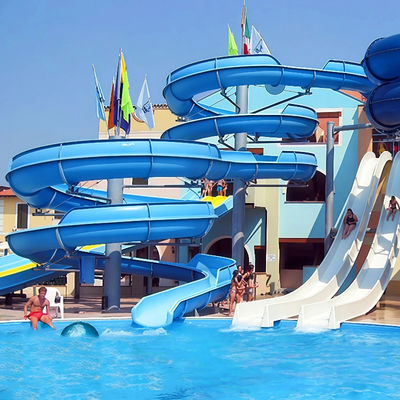 ราคาดี Spiral FRP Slide Combination 0.82m Inner Width Custom Design For Adult Children Water Park Venues ออนไลน์