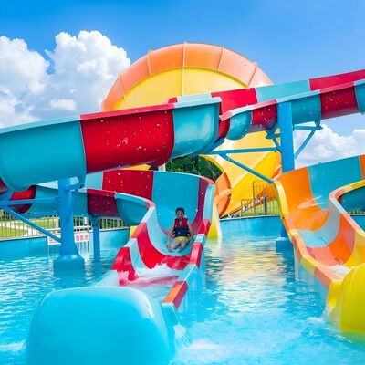 ราคาดี สายสไลด์แบบสไพร่เดียว หลุมลอยน้ําใยแก้ว สําหรับการค้ากลางแจ้ง Aqua Theme Park โรงแรม รีสอร์ท สระว่ายน้ํา ออนไลน์