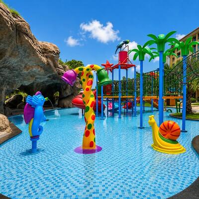 คุณภาพ ม้าทะเลและนกกระจก Theme เด็ก สระว่ายน้ํา สวนน้ํา การออกแบบสื่อสาร Splash Pad โครงการสําหรับ Aqua Resort โรงงาน